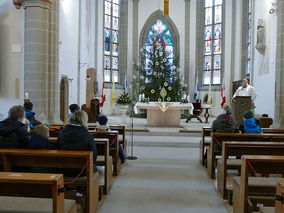 Tag des "Ewigen Gebetes" in St. Crescentius (Foto: Karl-Franz Thiede)